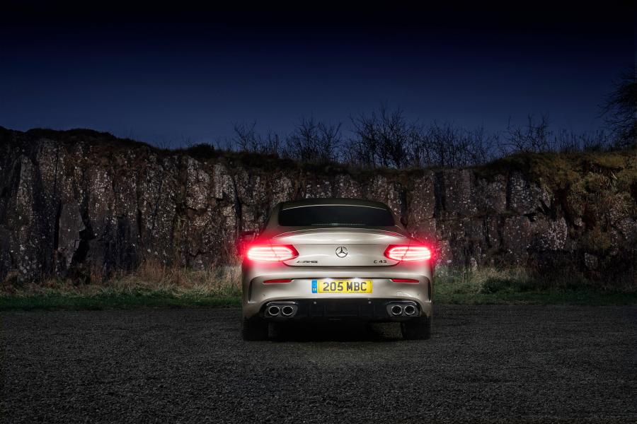  Mercedes-AMG C43 4Matic Coupe (C205) 2018 года  (UK) (фото 7 из 40)